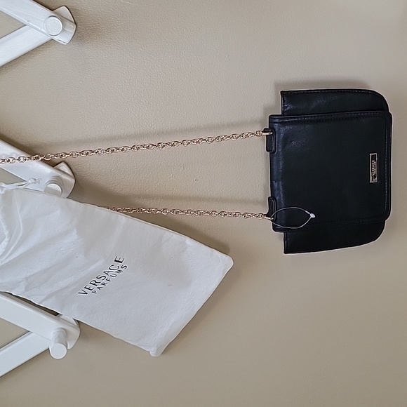 NWOT VERSACE Parfums Black Travel pochette-pouch-bag-W Long Gold